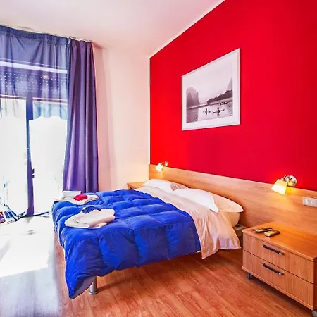 Plaza Bed and breakfast
